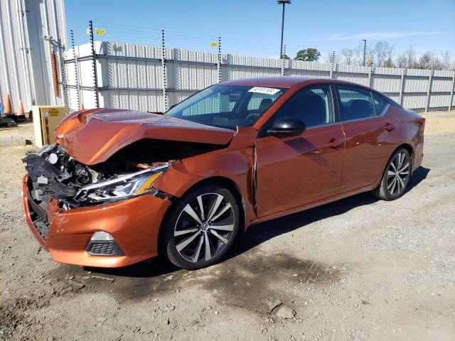 1N4BL4CV3LC188388 - 2020 NISSAN ALTIMA SR ORANGE photo 1