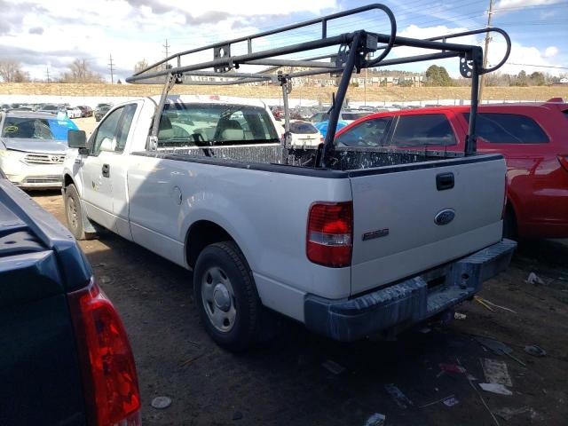 1FTRF12226NA55118 - 2006 FORD F150 WHITE photo 2