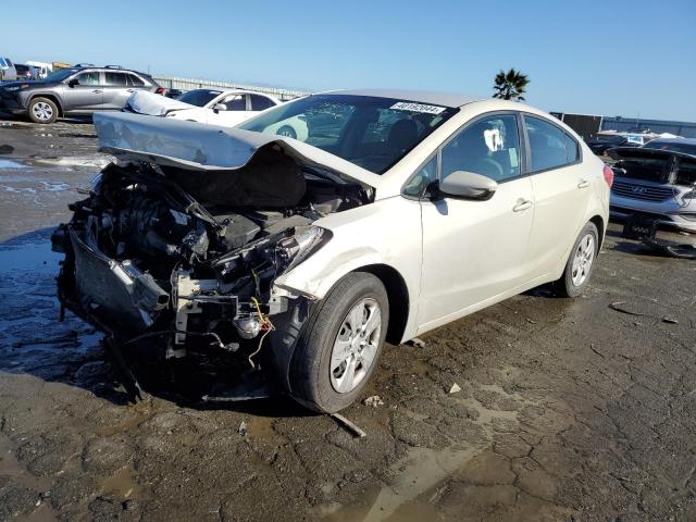 KNAFK4A6XE5253154 - 2014 KIA FORTE LX WHITE photo 1