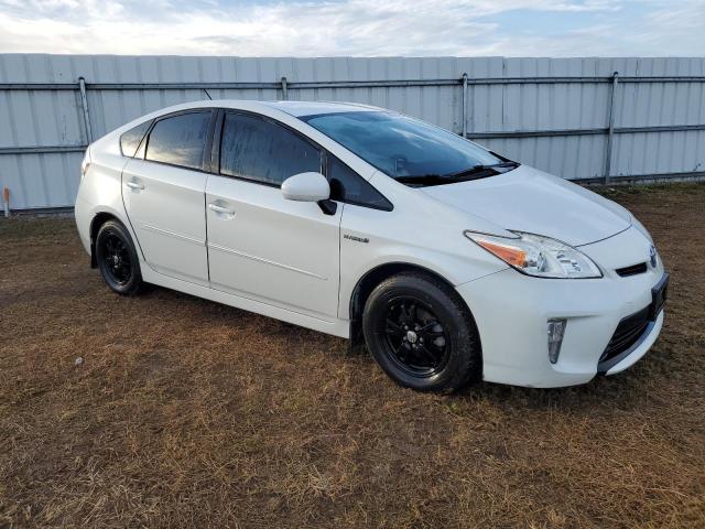 JTDKN3DU0F1890253 - 2015 TOYOTA PRIUS WHITE photo 4