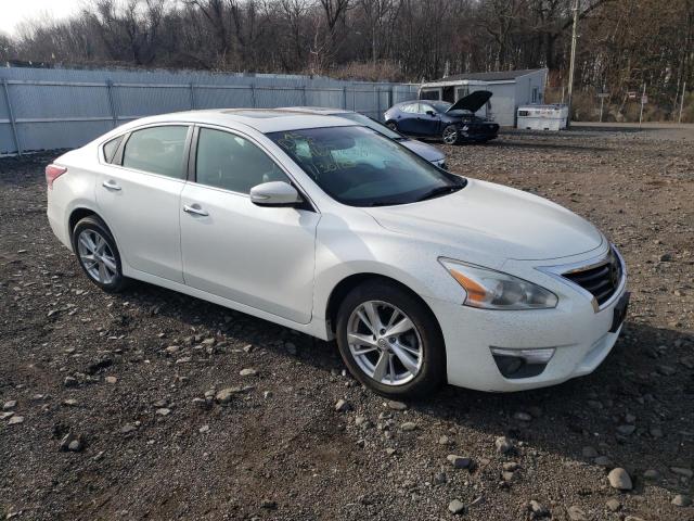 1N4AL3AP7DC178975 - 2013 NISSAN ALTIMA 2.5 WHITE photo 4