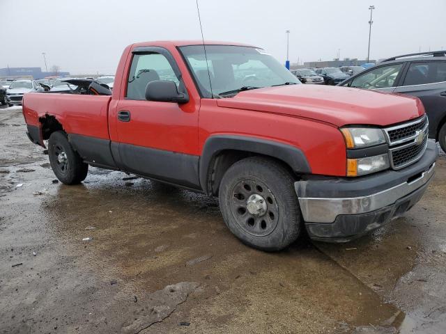 1GCEC14X07Z182380 - 2007 CHEVROLET SILVERADO C1500 CLASSIC RED photo 4