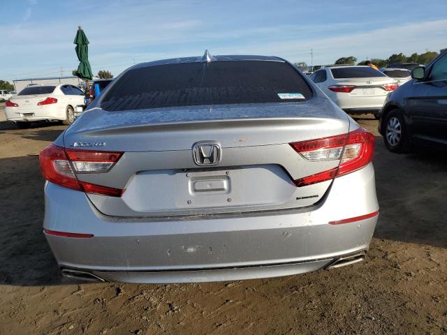 1HGCV1F90JA092198 - 2018 HONDA ACCORD TOURING SILVER photo 6