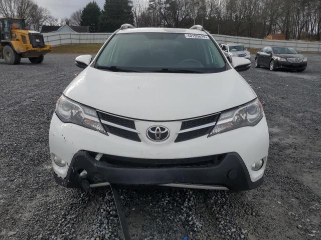 2T3WFREV5FW178444 - 2015 TOYOTA RAV4 XLE WHITE photo 5