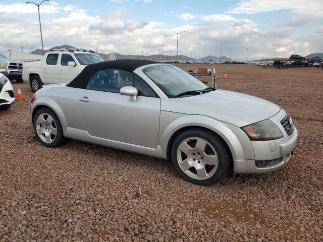 TRUUT28N211021860 - 2001 AUDI TT QUATTRO GRAY photo 4