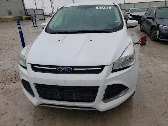 1FMCU9GX0GUC30130 - 2016 FORD ESCAPE SE WHITE photo 5