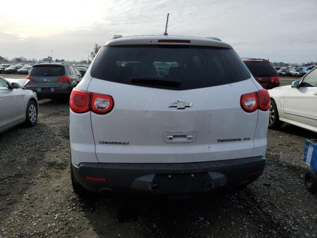 1GNEV33D99S120623 - 2009 CHEVROLET TRAVERSE LTZ WHITE photo 6