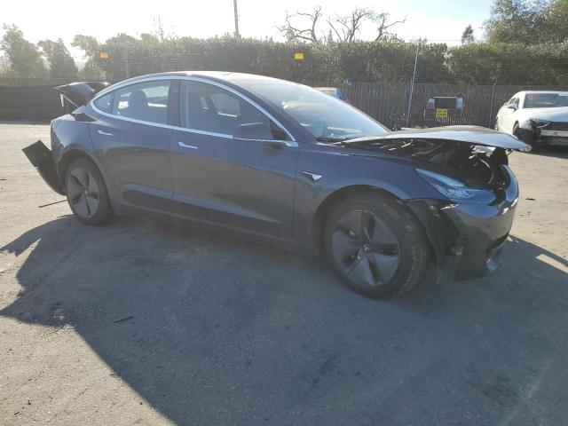 5YJ3E1EA4JF010264 - 2018 TESLA MODEL 3 CHARCOAL photo 4