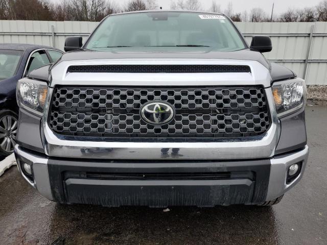 5TFUY5F16LX943741 - 2020 TOYOTA TUNDRA DOUBLE CAB SR/SR5 GRAY photo 5