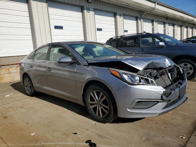 5NPE24AF7HH507129 - 2017 HYUNDAI SONATA SE SILVER photo 4