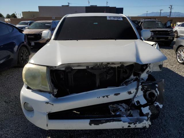 5TENX22N58Z515626 - 2008 TOYOTA TACOMA WHITE photo 5