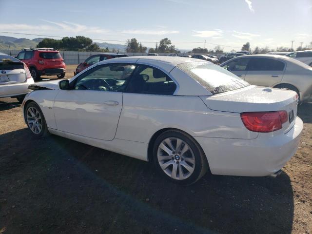 WBADW7C56BE727176 - 2011 BMW 328 I SULEV WHITE photo 2