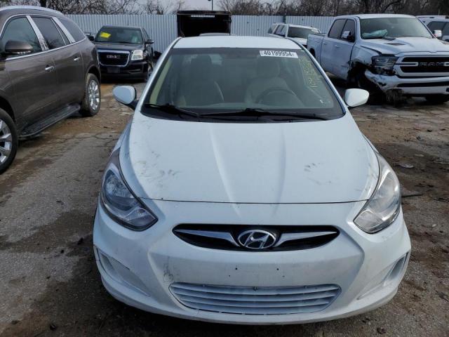 KMHCT4AE7EU691626 - 2014 HYUNDAI ACCENT GLS WHITE photo 5