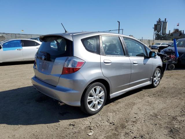 JHMGE8H4XAS025269 - 2010 HONDA FIT SPORT SILVER photo 3