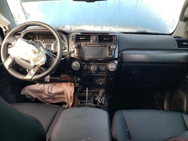 JTEBU5JR2J5587812 - 2018 TOYOTA 4RUNNER SR5/SR5 PREMIUM BLUE photo 8