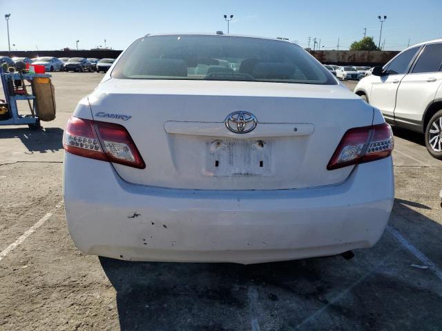 4T4BF3EK6BR096944 - 2011 TOYOTA CAMRY BASE WHITE photo 6