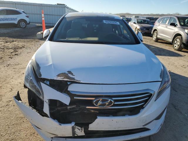 5NPE24AF3FH020040 - 2015 HYUNDAI SONATA SE WHITE photo 5