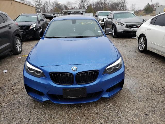WBA2J7C58JVD60689 - 2018 BMW M240XI BLUE photo 5