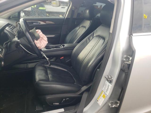 3LN6L2GK9FR627174 - 2015 LINCOLN MKZ SILVER photo 7