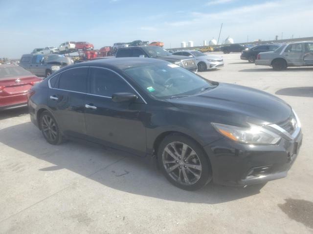 1N4AL3APXJC240591 - 2018 NISSAN ALTIMA 2.5 BLACK photo 4