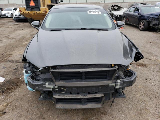 3FA6P0PU8HR275499 - 2017 FORD FUSION SE PHEV GRAY photo 5