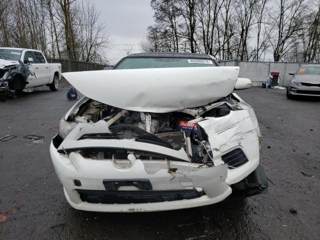 JTKJF5C71C3025056 - 2012 TOYOTA SCION TC 白色 照片 5
