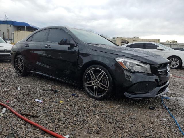 WDDSJ4EB5JN680799 - 2018 MERCEDES-BENZ CLA 250 BLACK photo 4