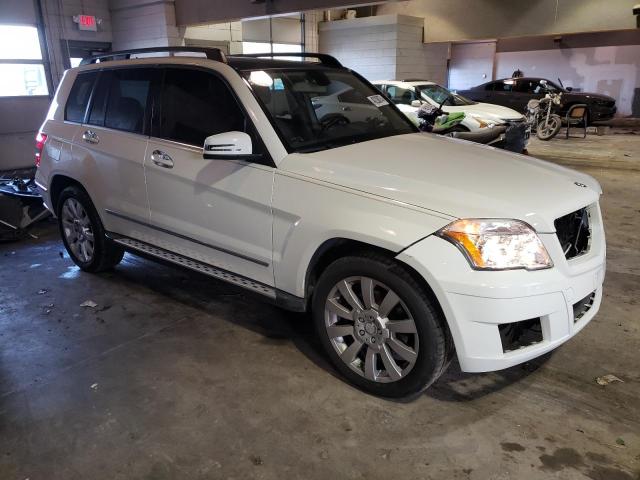 WDCGG8HB3BF626196 - 2011 MERCEDES-BENZ GLK 350 4MATIC WHITE photo 4