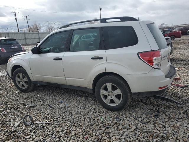 JF2SH6BC1AH912894 - 2010 SUBARU FORESTER XS Weiß Foto 2