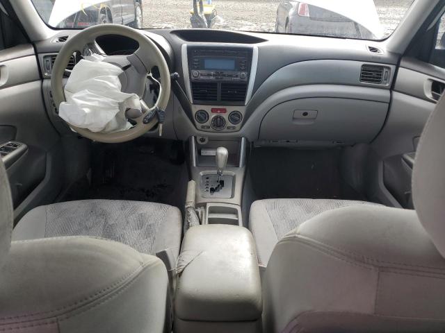 JF2SH6BC1AH912894 - 2010 SUBARU FORESTER XS Weiß Foto 8