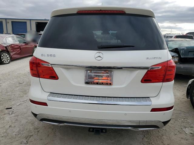 4JGDF2EE0FA476750 - 2015 MERCEDES-BENZ GL 350 BLUETEC WHITE photo 6