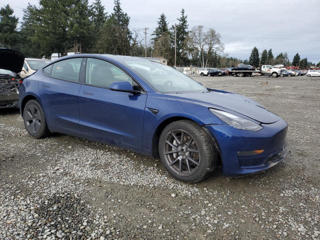 5YJ3E1EBXNF324984 - 2022 TESLA MODEL 3 BLUE photo 4