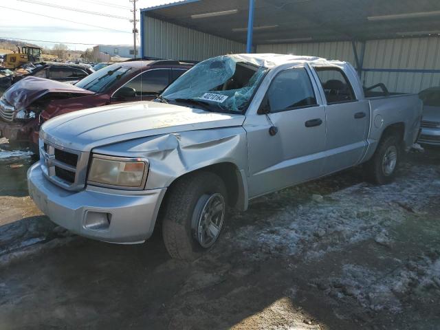 1D7HW48N68S562208 - 2008 DODGE DAKOTA QUAD SLT SILVER photo 1