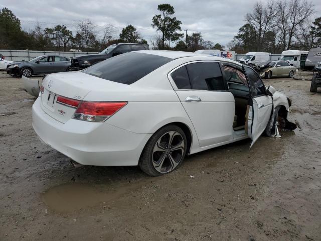 1HGCP3F75CA017164 - 2012 HONDA ACCORD EX WHITE photo 3