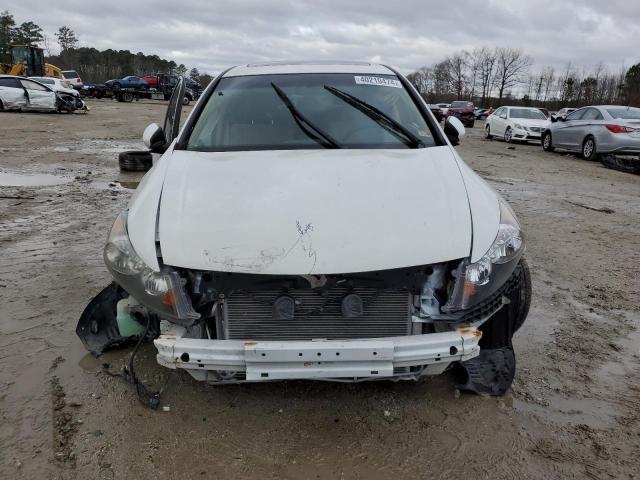 1HGCP3F75CA017164 - 2012 HONDA ACCORD EX WHITE photo 5