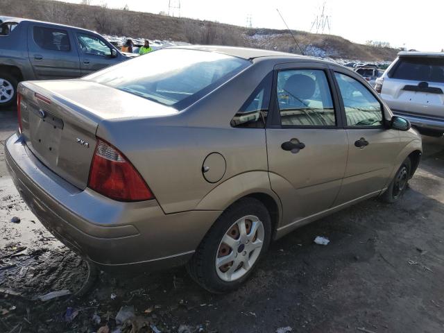 1FAFP34NX5W172155 - 2005 FORD FOCUS ZX4 TAN photo 3