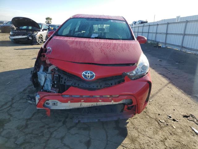 JTDZN3EUXHJ066146 - 2017 TOYOTA PRIUS V RED photo 5