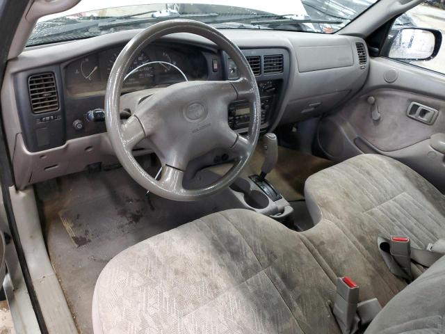 5TENL42N62Z020026 - 2002 TOYOTA TACOMA SILVER photo 8