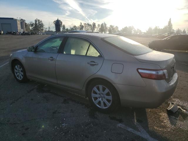 JTNBB46K073023558 - 2007 TOYOTA CAMRY HYBRID CREAM photo 2