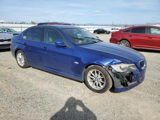 WBAPH5G53ANM35067 - 2010 BMW 328 I SULEV BLUE photo 4