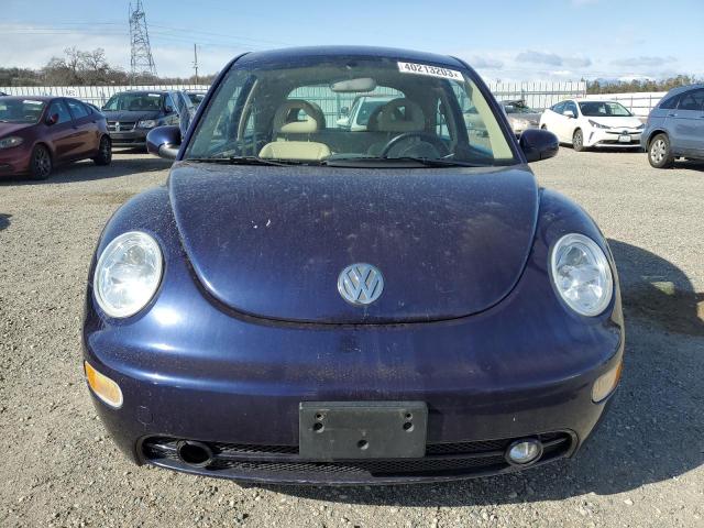 3VWDD21CX2M411672 - 2002 VOLKSWAGEN NEW BEETLE GLX 蓝色 照片 5
