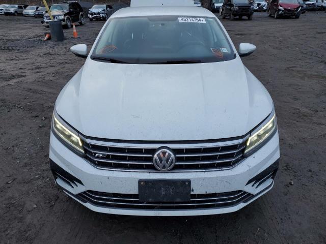 1VWDT7A3XHC085396 - 2017 VOLKSWAGEN PASSAT R-LINE Ақ фото 5