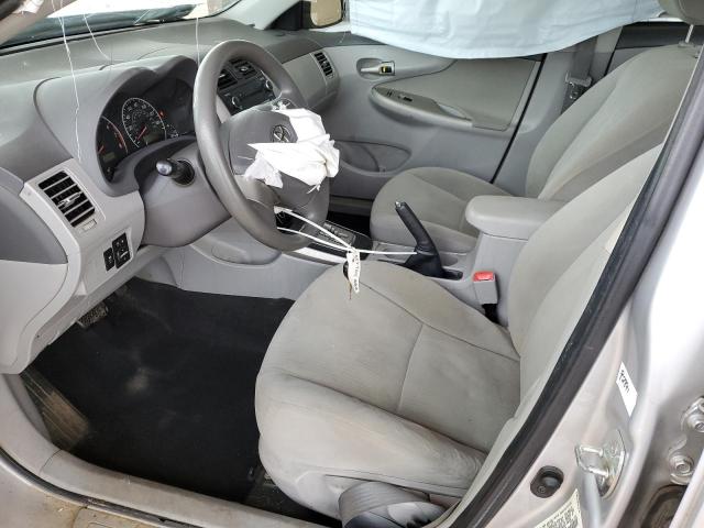 1NXBU4EE1AZ279778 - 2010 TOYOTA COROLLA BASE SILVER photo 7