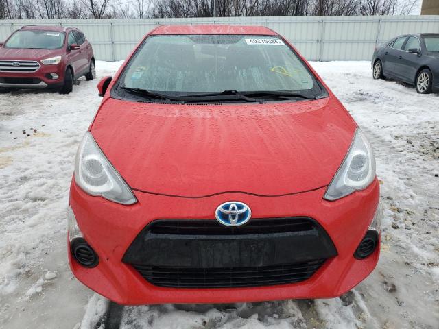 JTDKDTB38F1108102 - 2015 TOYOTA PRIUS C RED photo 5