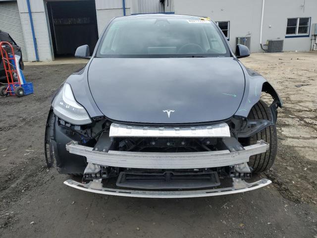 7SAYGDEE2PA079211 - 2023 TESLA MODEL Y GRAY photo 5