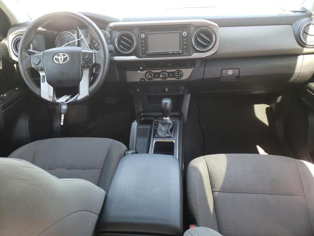 5TFAZ5CN9HX046363 - 2017 TOYOTA TACOMA DOUBLE CAB 银色 照片 8