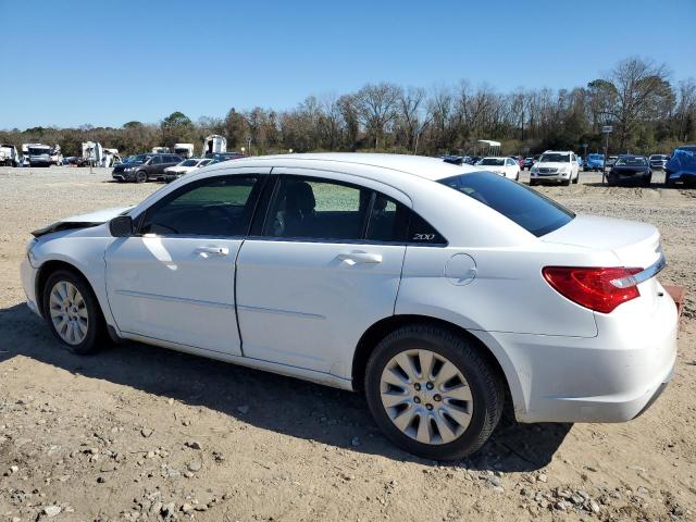 1C3CCBABXCN273216 - 2012 CHRYSLER 200 LX WHITE photo 2