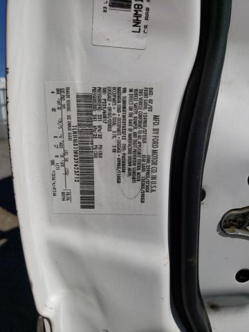 1LNHM81W03Y623712 - 2003 LINCOLN TOWN CAR EXECUTIVE Белый фото 12