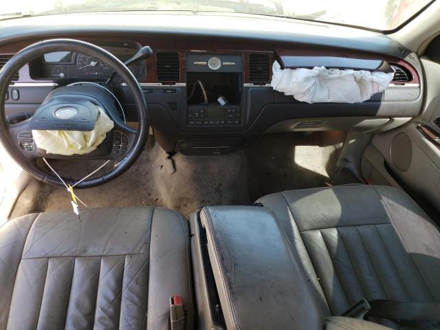 1LNHM81W03Y623712 - 2003 LINCOLN TOWN CAR EXECUTIVE Белый фото 8