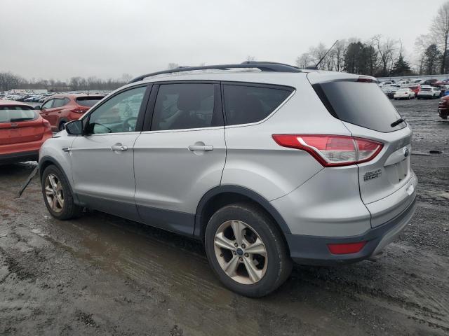 1FMCU9GXXGUB29547 - 2016 FORD ESCAPE SE SILVER photo 2